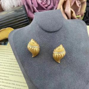 Earrings 270