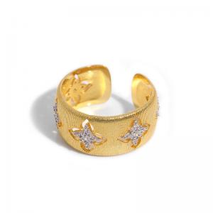 Silver Adjustable Ring with Delicate Stone Flowers and Hollowed Four-Leaf Clover Design, Gold-Plated Finish
