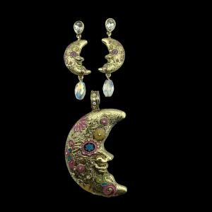 Moon Face Dangle Earrings with Enamel and Antique Gold Finish Vintage Fashion Jewelry
